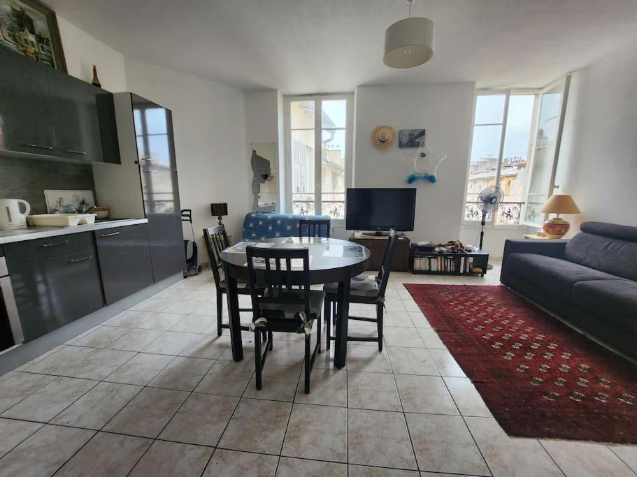 Appartement A Deux Pas De La Promenade Des Anglais Ницца Экстерьер фото